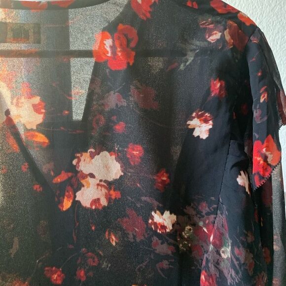 Aritzia Wilfred blouse XS - Picture 4 of 9